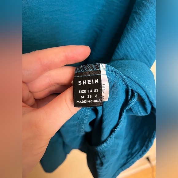 Solid V-Neck Ruffle Hem Blouse Peplum Top - Picture 3 of 4